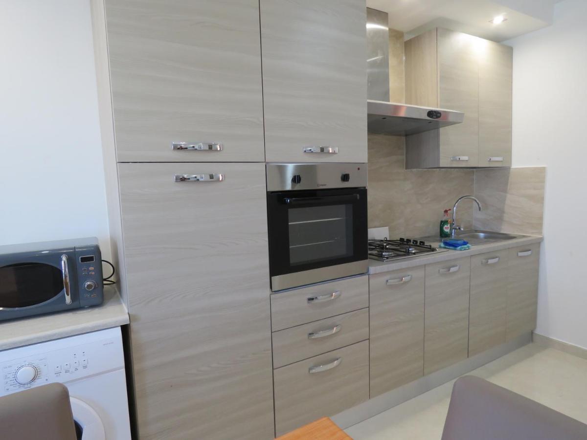 Aquamarine Sea Front Apartments - First Floor Marsaskala Eksteriør billede